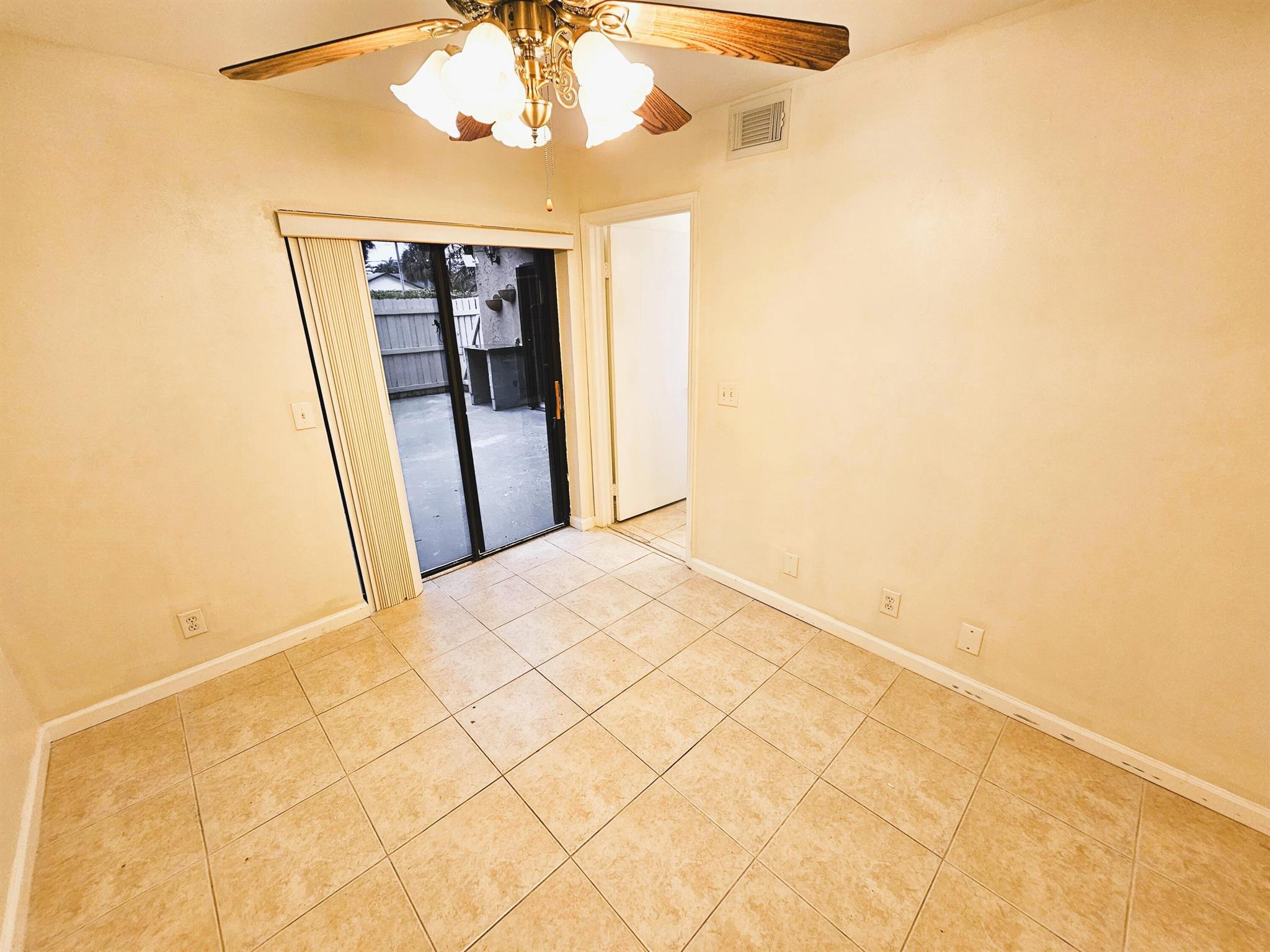 SEVEN SPRINGS 2 - Residential Lease