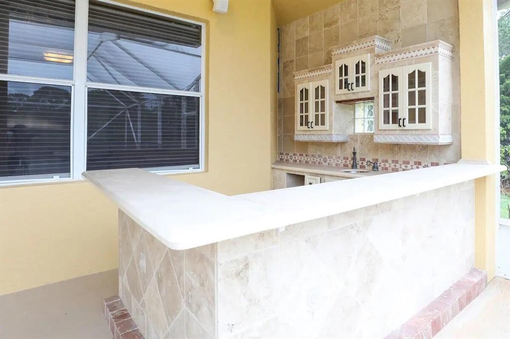 LOXAHATCHEE GROVES - Residential Lease