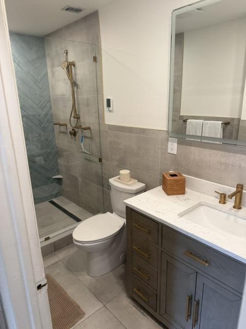 COLLEGE PARK - Residential Lease