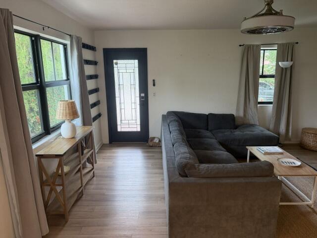 COLLEGE PARK - Residential Lease