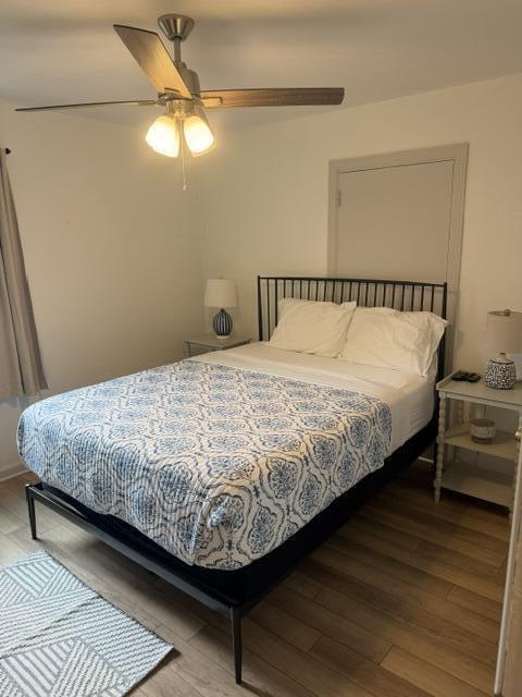 COLLEGE PARK - Residential Lease