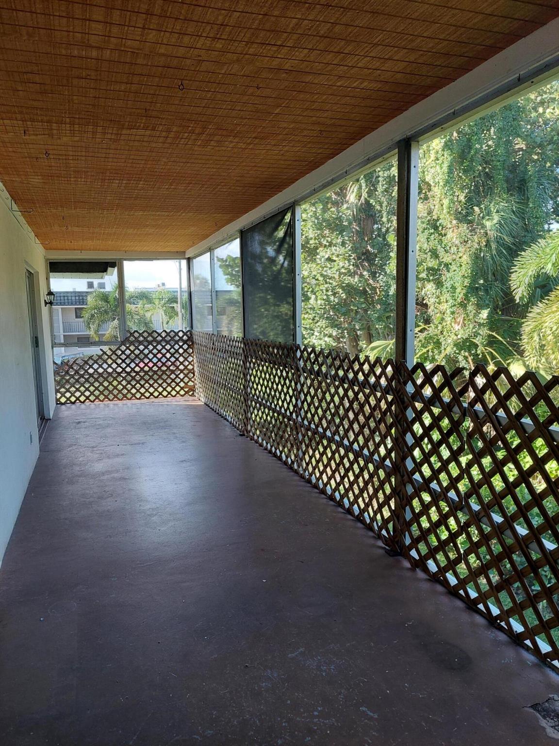 NORTH PALM BEACH VILLAGE - Residential Lease