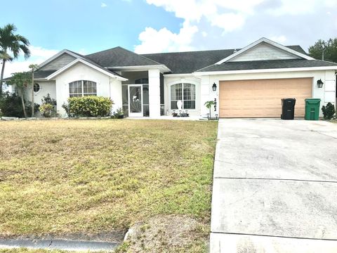 Single Family Residence in Port St Lucie FL 2962 Bella Road Rd.jpg