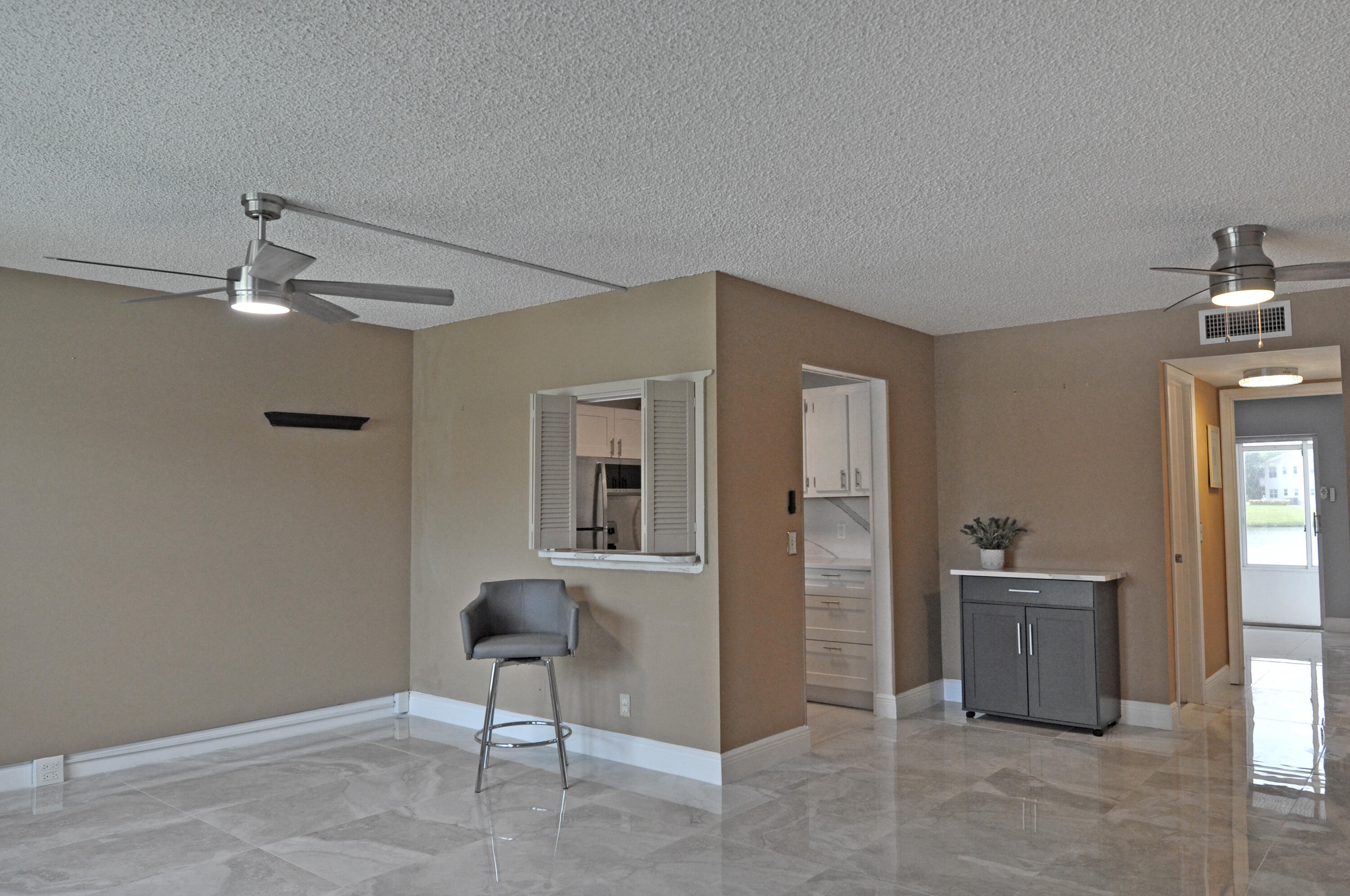 CHATHAM CONDOS - Residential