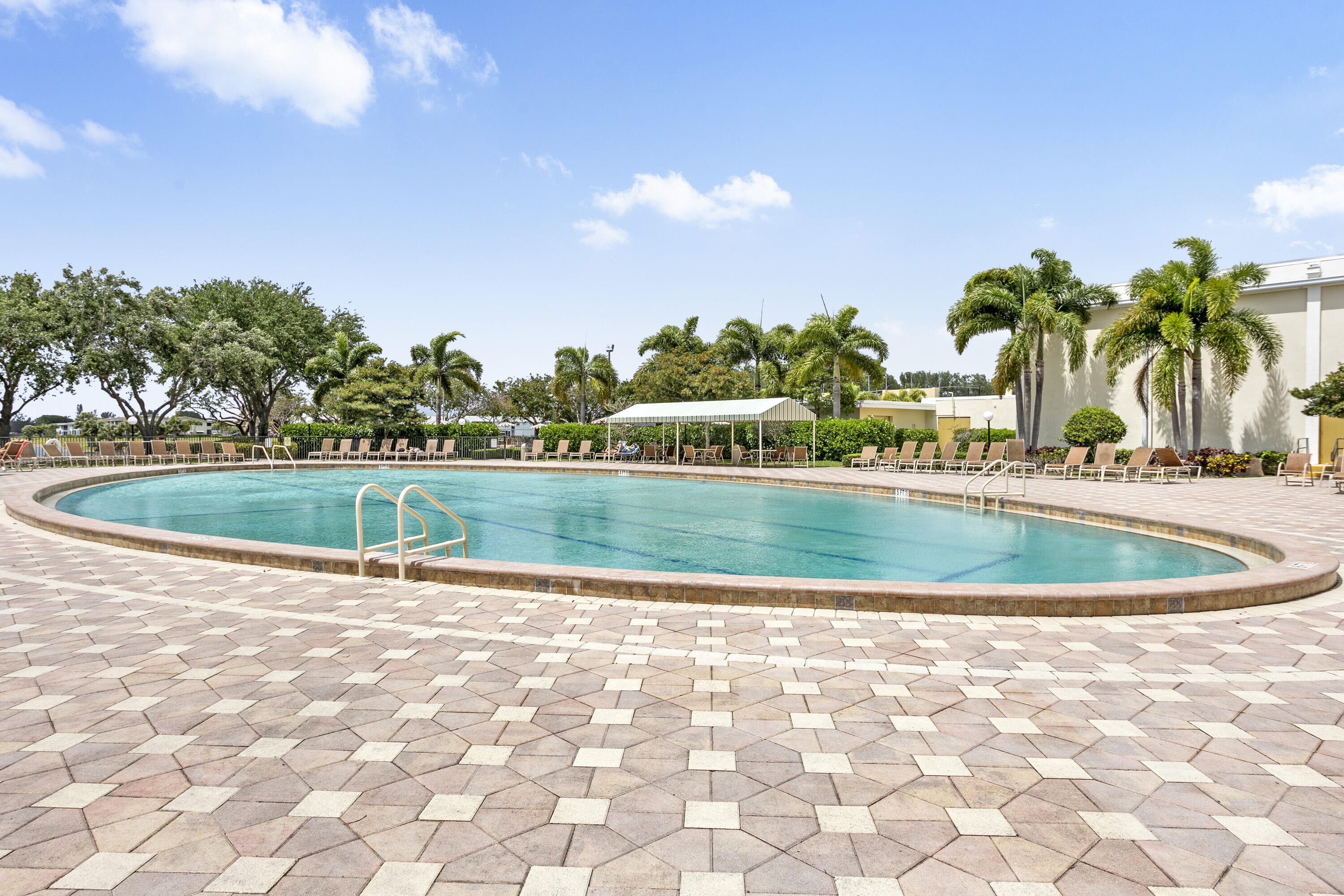 CHATHAM CONDOS - Residential