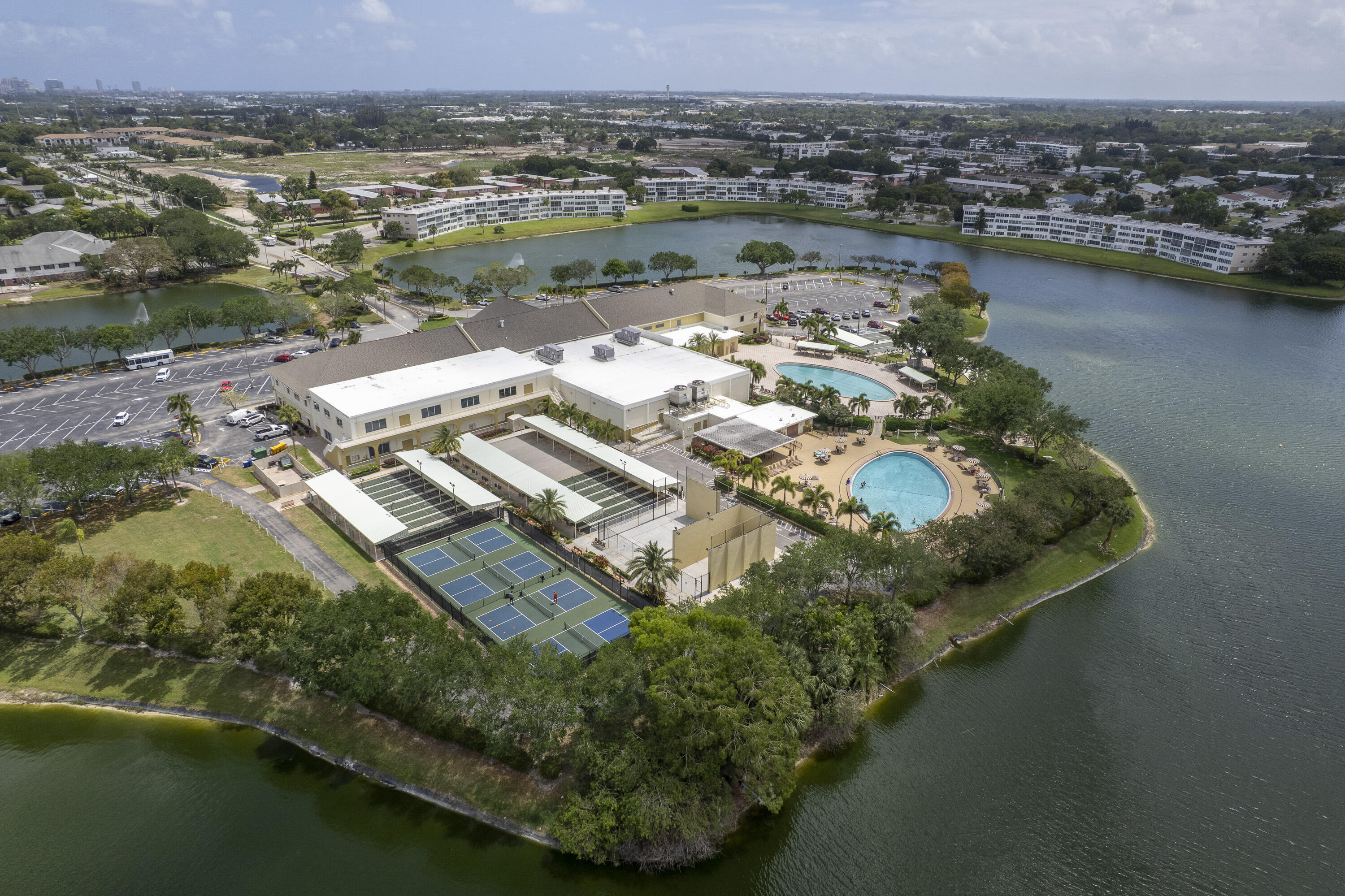 CHATHAM CONDOS - Residential