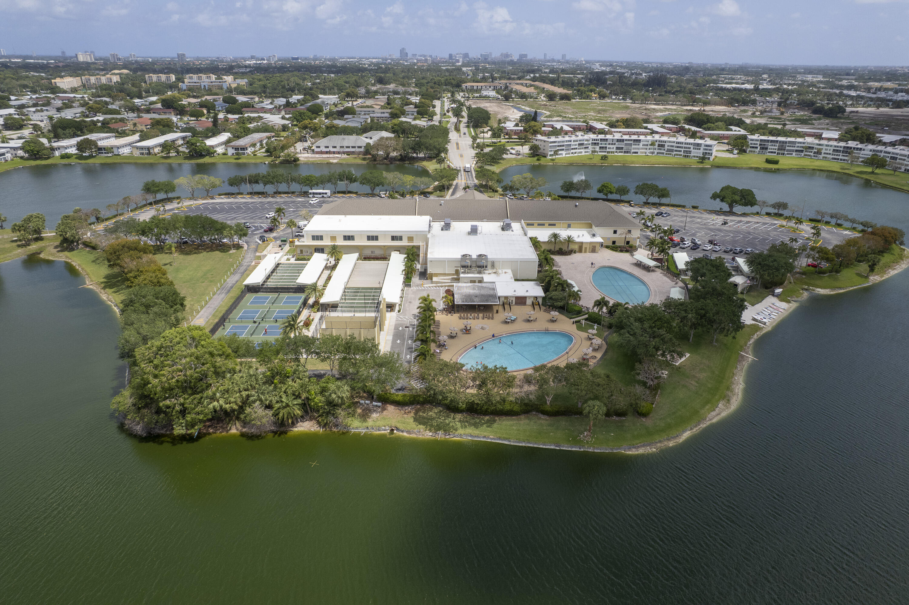 CHATHAM CONDOS - Residential