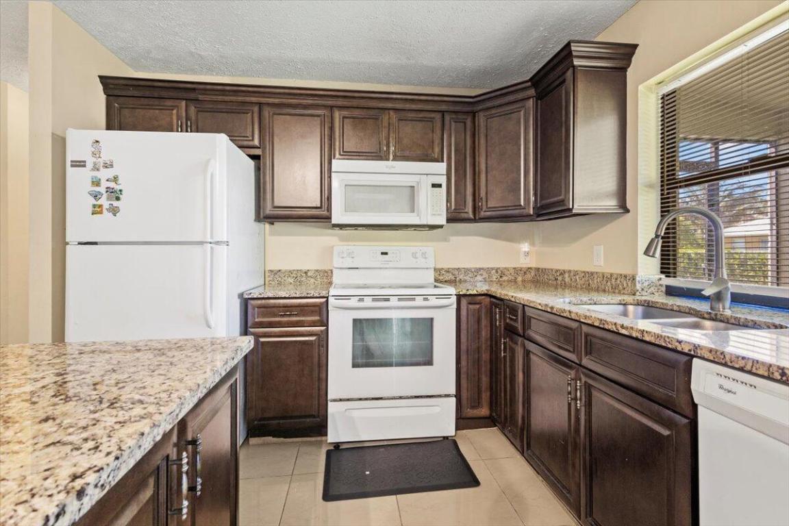 PORT ST LUCIE SECTION 18 - Residential