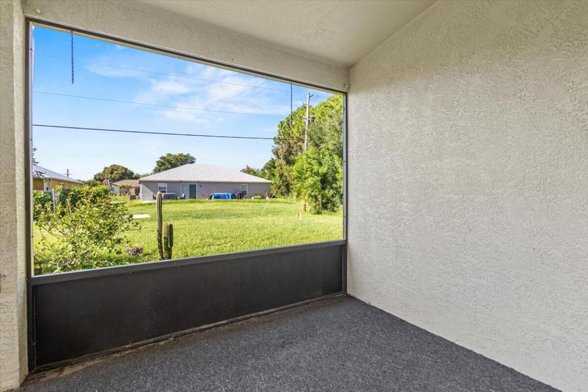 PORT ST LUCIE SECTION 18 - Residential