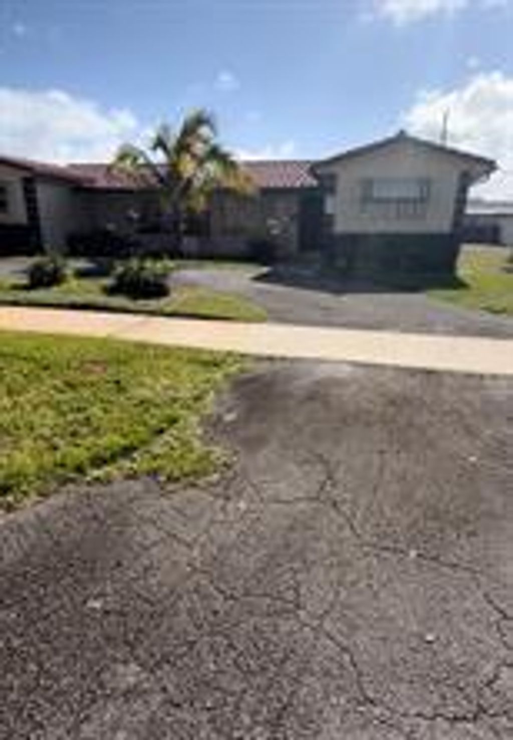 Photo of 3614 Taylor Street, Hollywood, FL 33021 (MLS # B26001465)