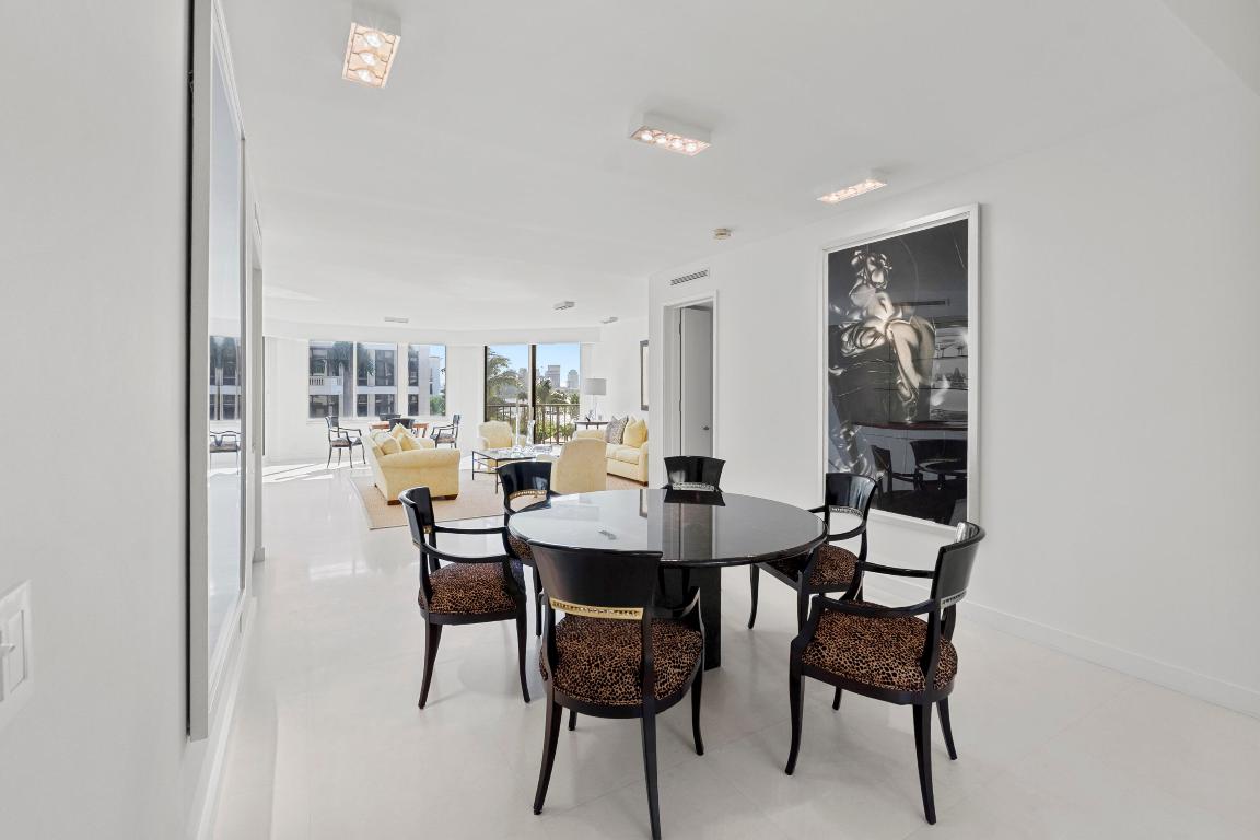 200 Bradley Place 302