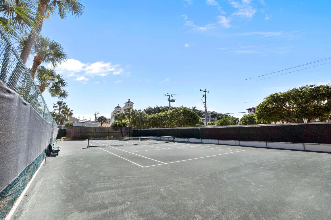 L'ERMITAGE PALM BEACH CONDO - Residential