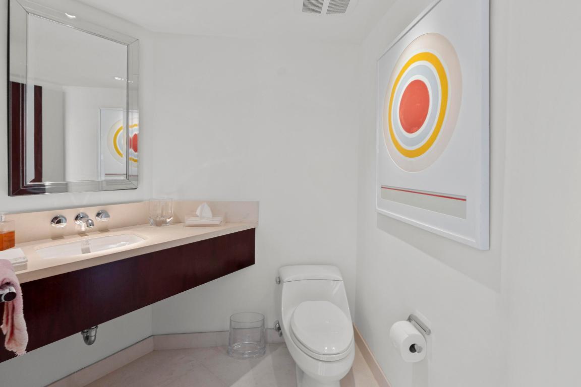 L'ERMITAGE PALM BEACH CONDO - Residential