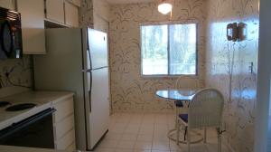 HUNTINGTON LAKES SEC THREE CONDOS - Residential