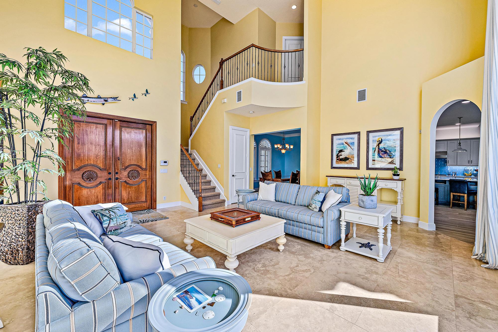 PINE POINT - Residential