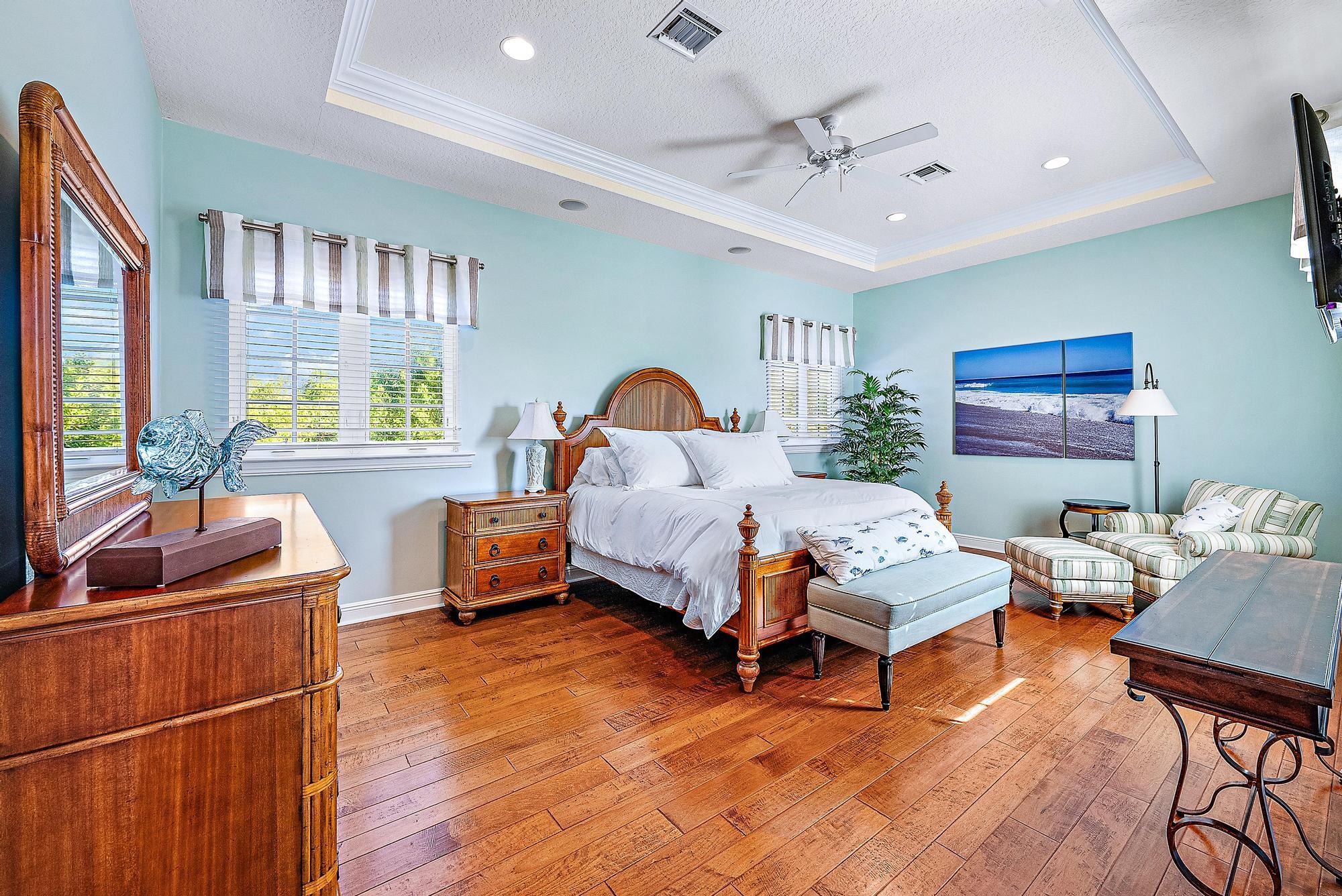 PINE POINT - Residential