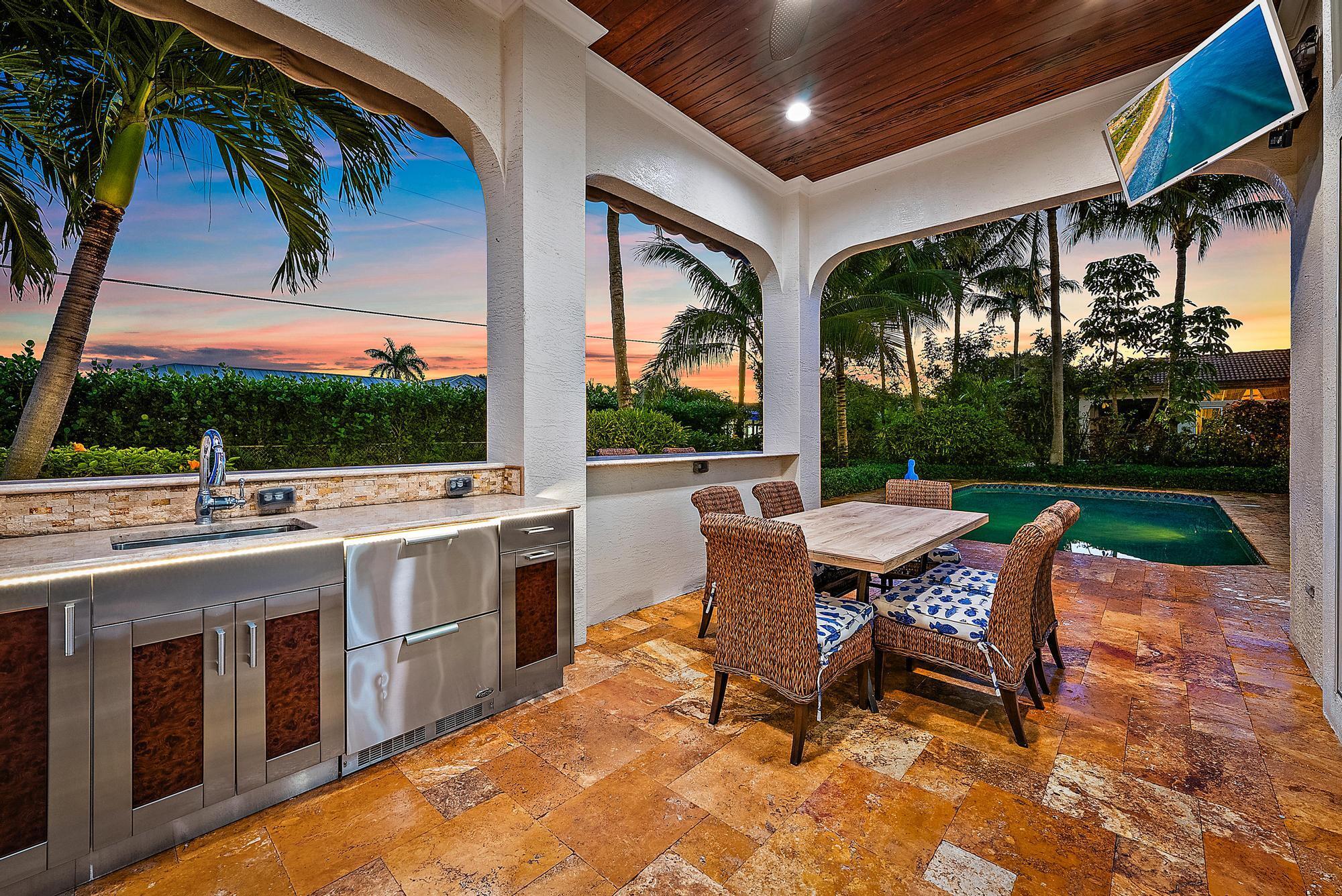 PINE POINT - Residential