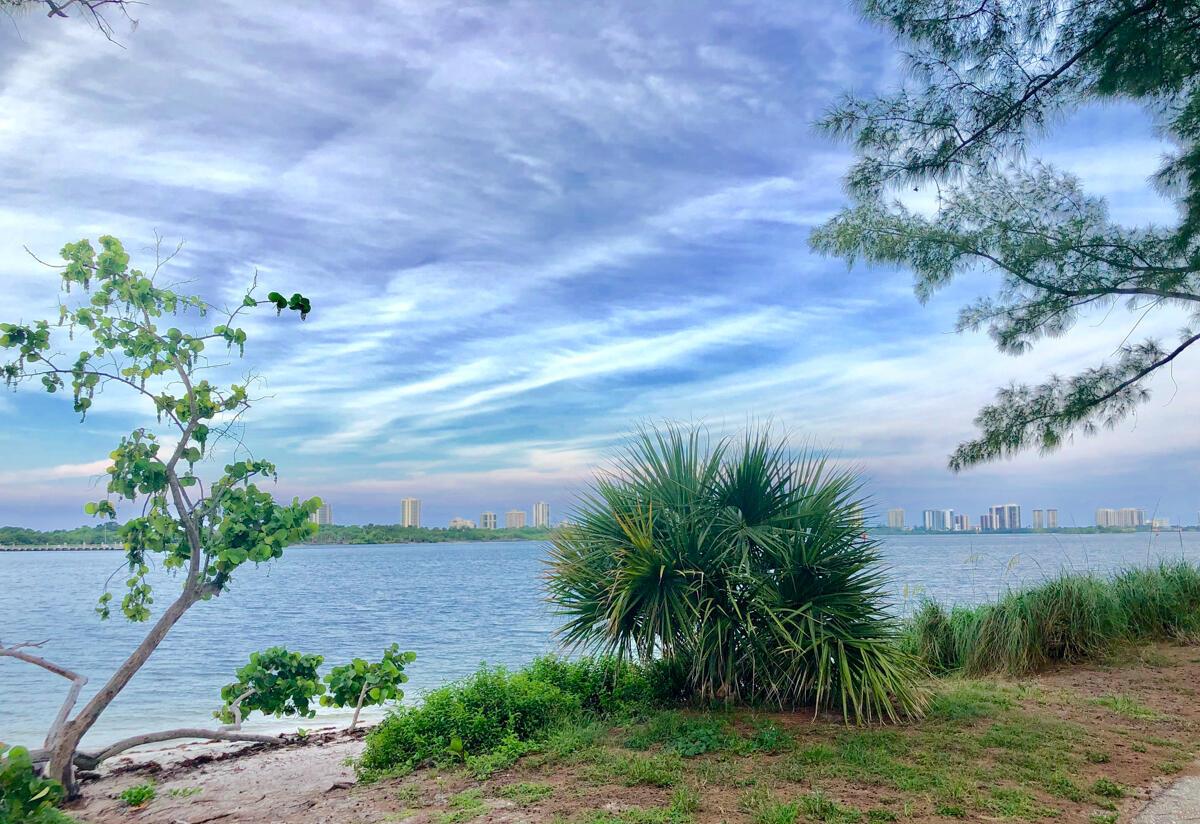 PINE POINT - Residential