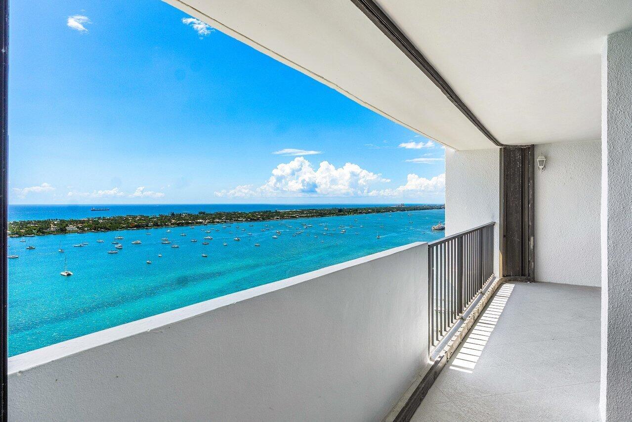 5600 N Flagler Drive Ph109