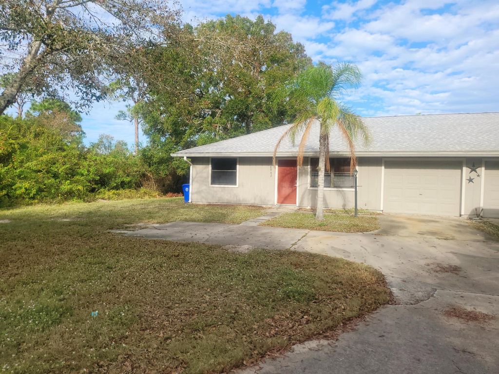 Photo of 8040 126th Lane, Sebastian, FL 32958 (MLS # R11047441)