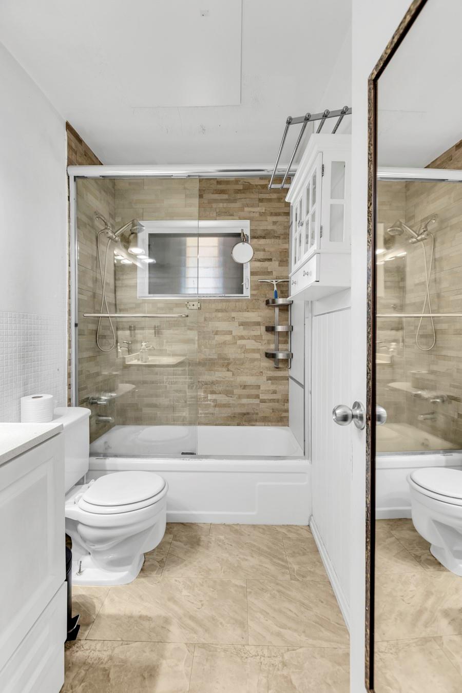 LAKE PARK GARDENS - Residential