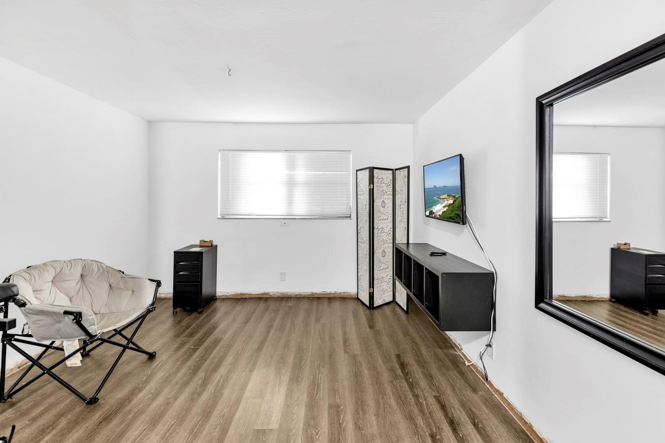 LAKE PARK GARDENS - Residential