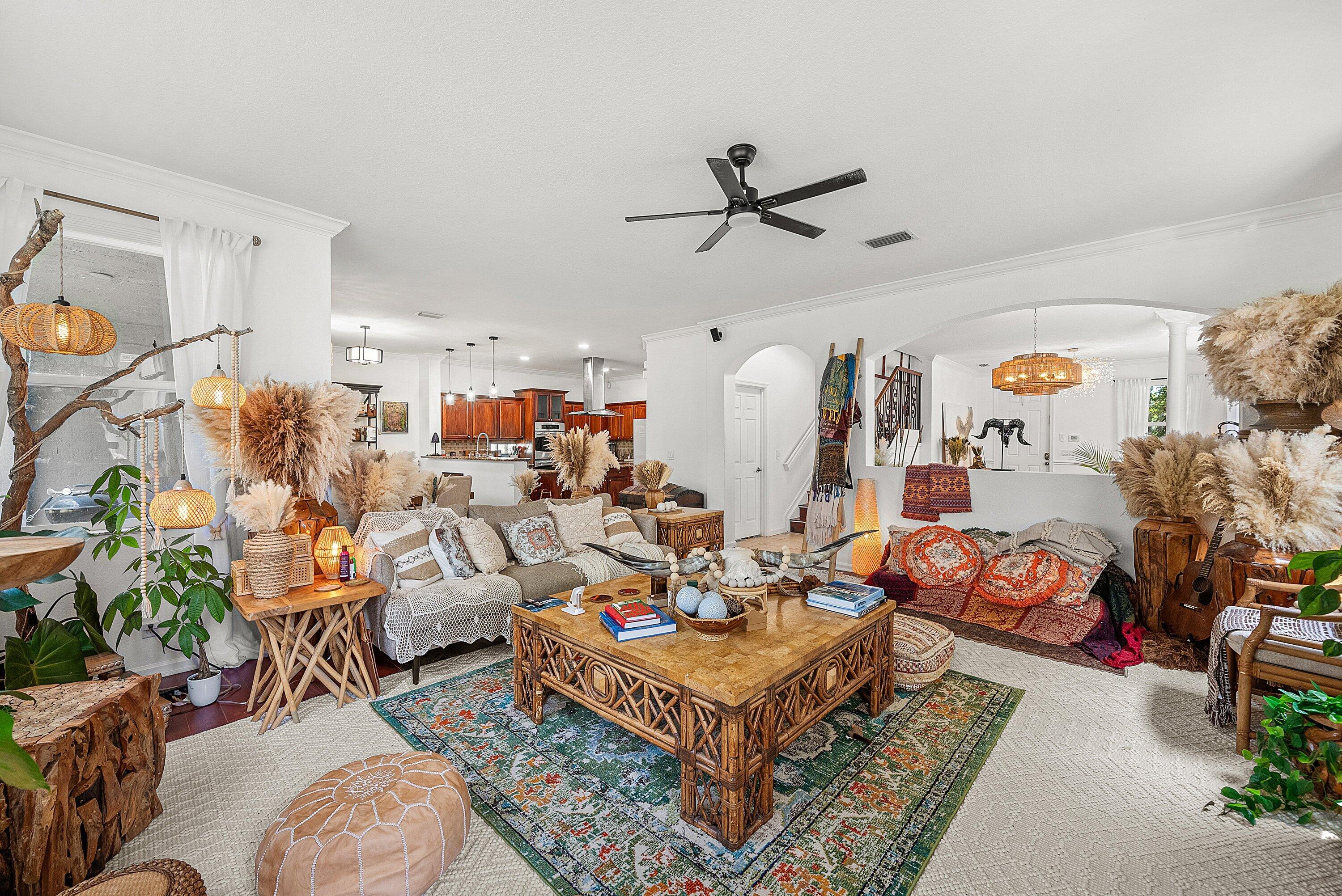 THOUSAND OAKS - Residential