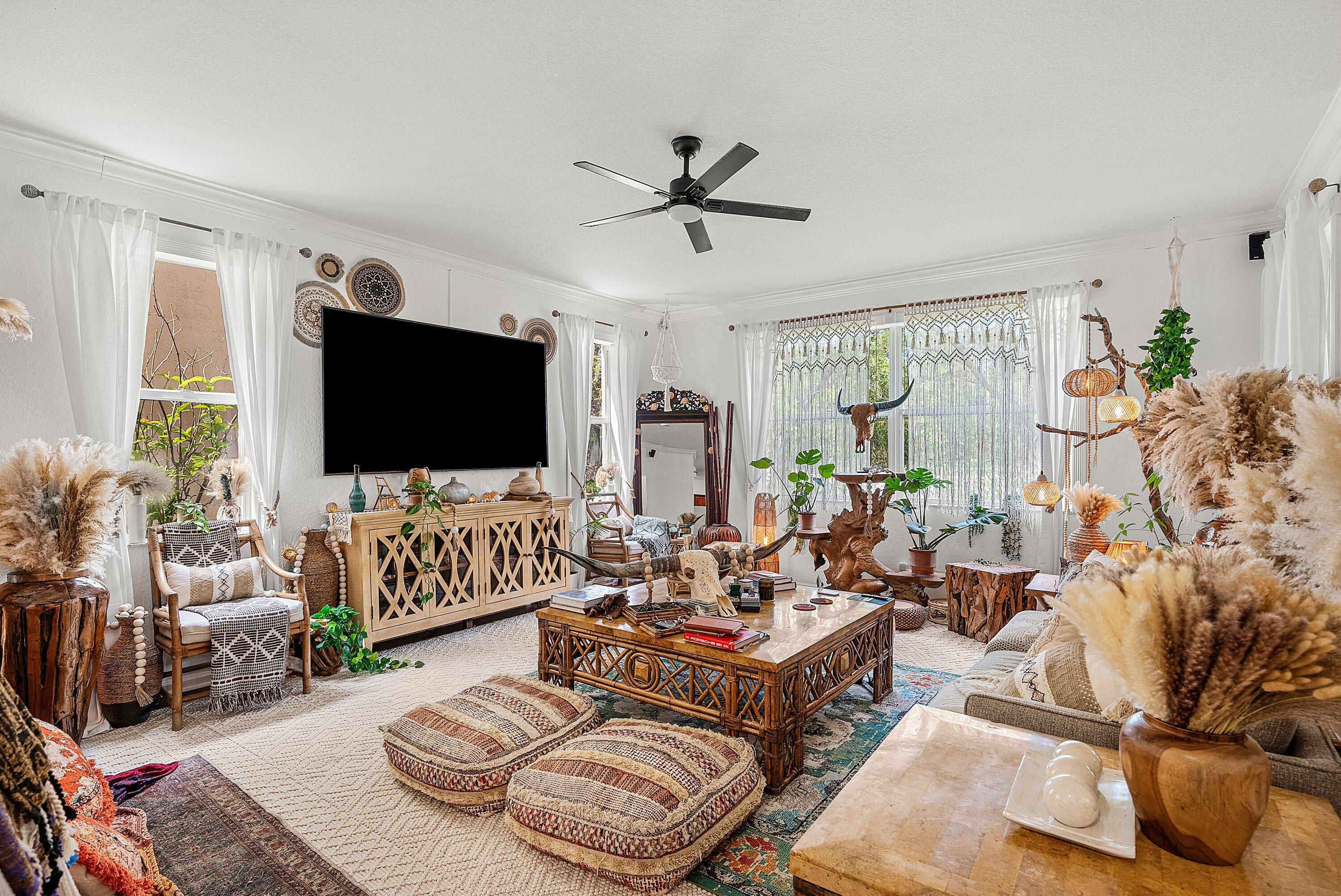 THOUSAND OAKS - Residential