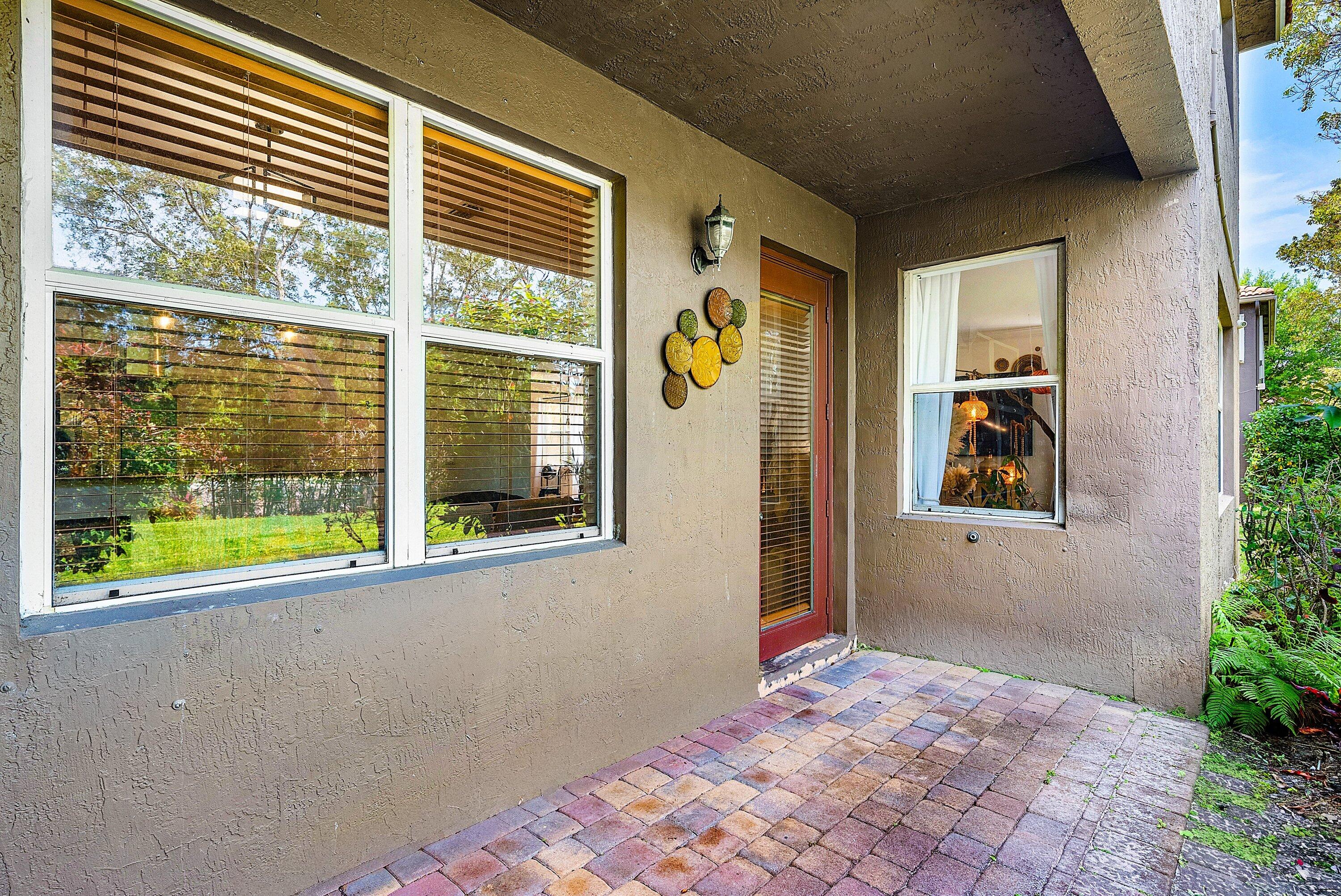 THOUSAND OAKS - Residential