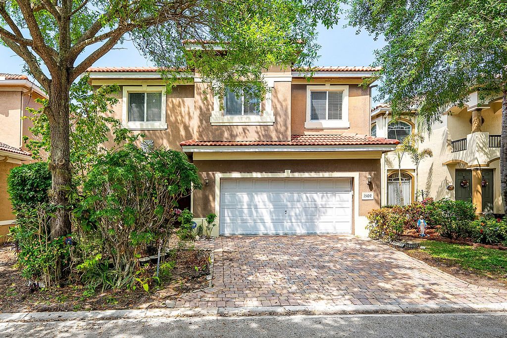 Photo of 1509 Sagewood Court, Riviera Beach, FL 33404 (MLS # B26008115)