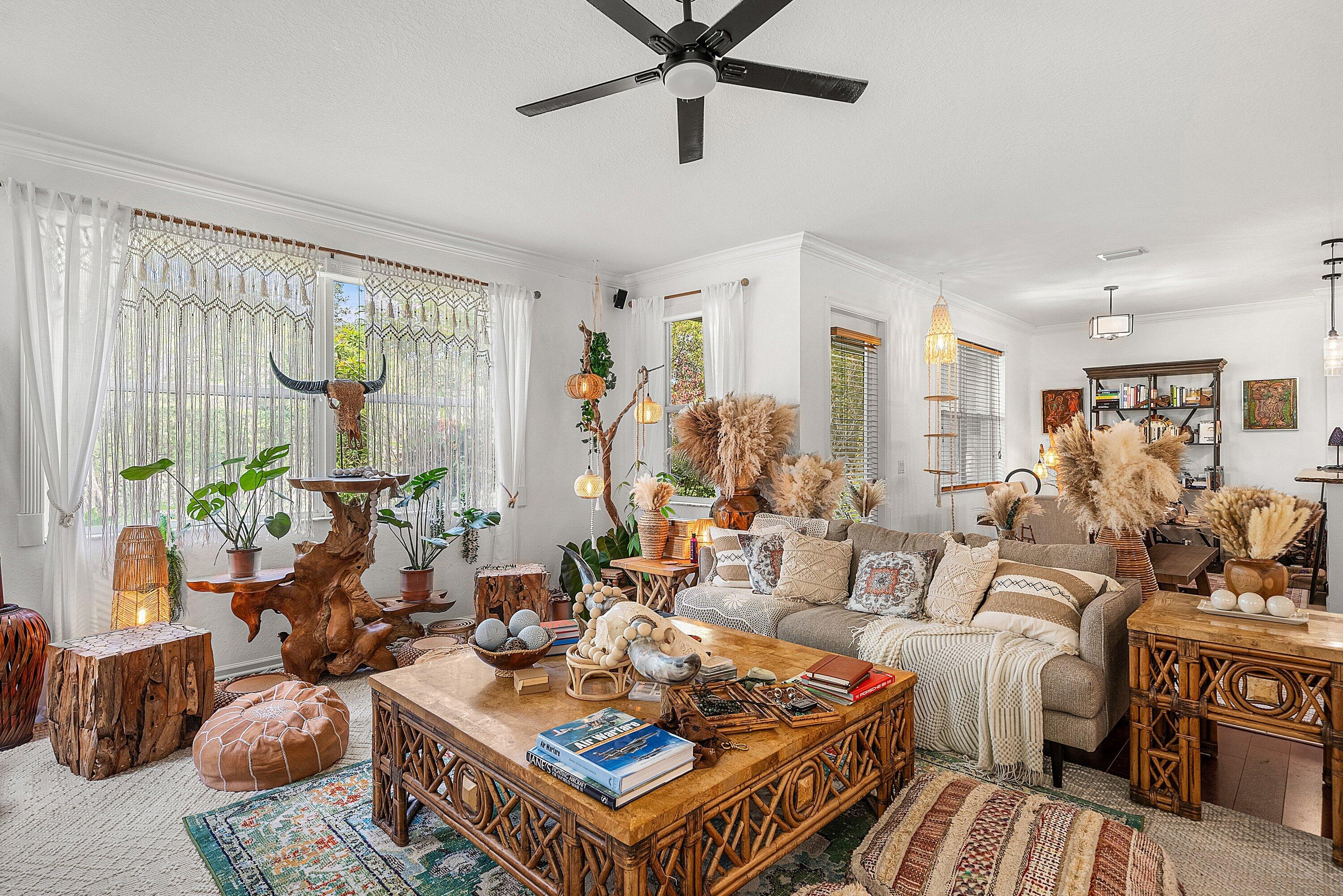 THOUSAND OAKS - Residential