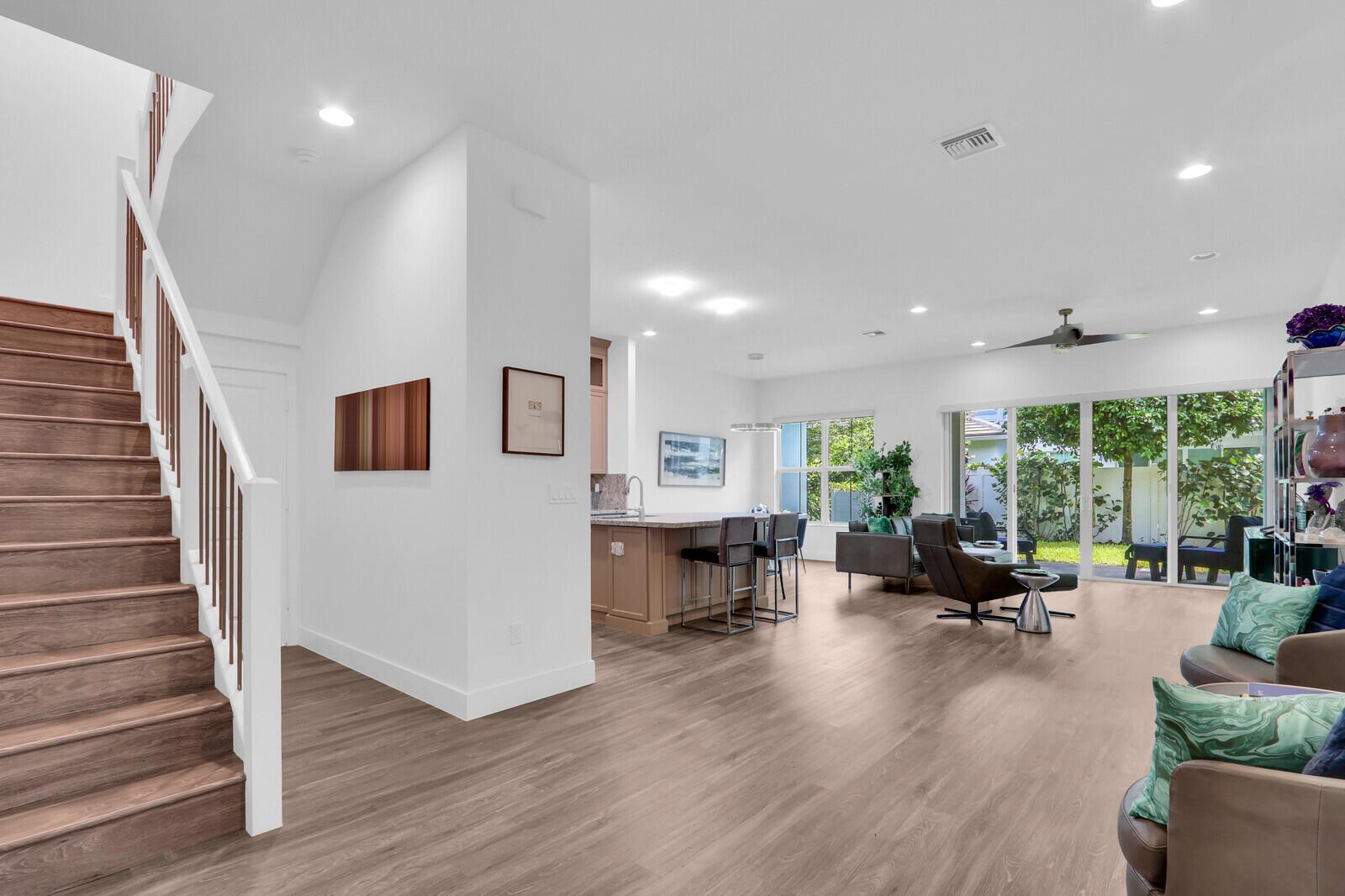 4933 Pointe Midtown Way