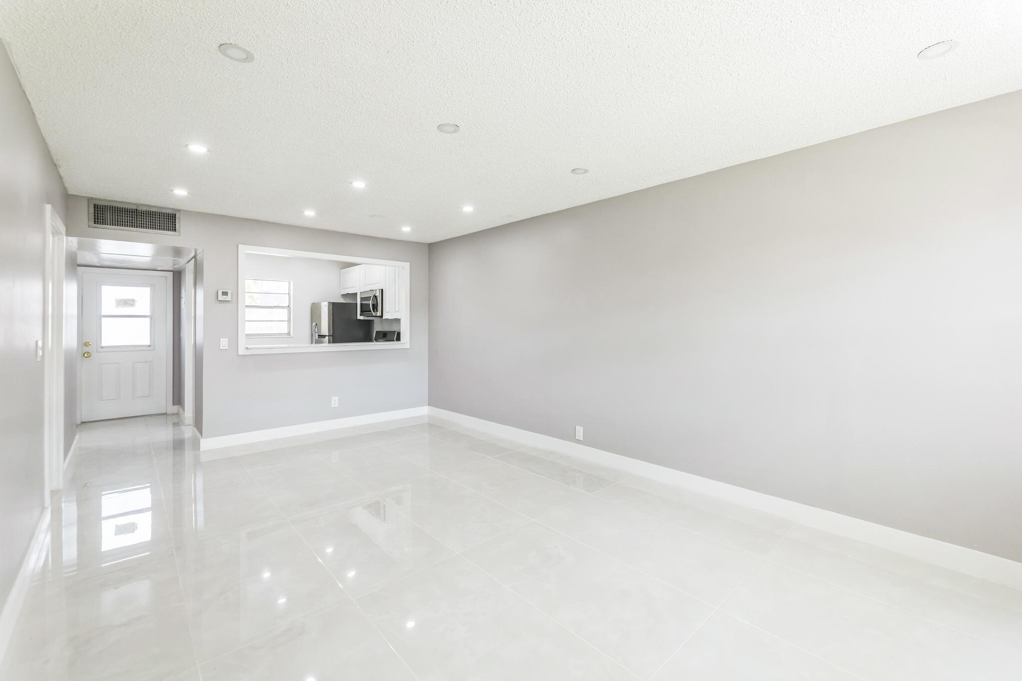 ELDERBERRY GARDENS CONDO - Residential