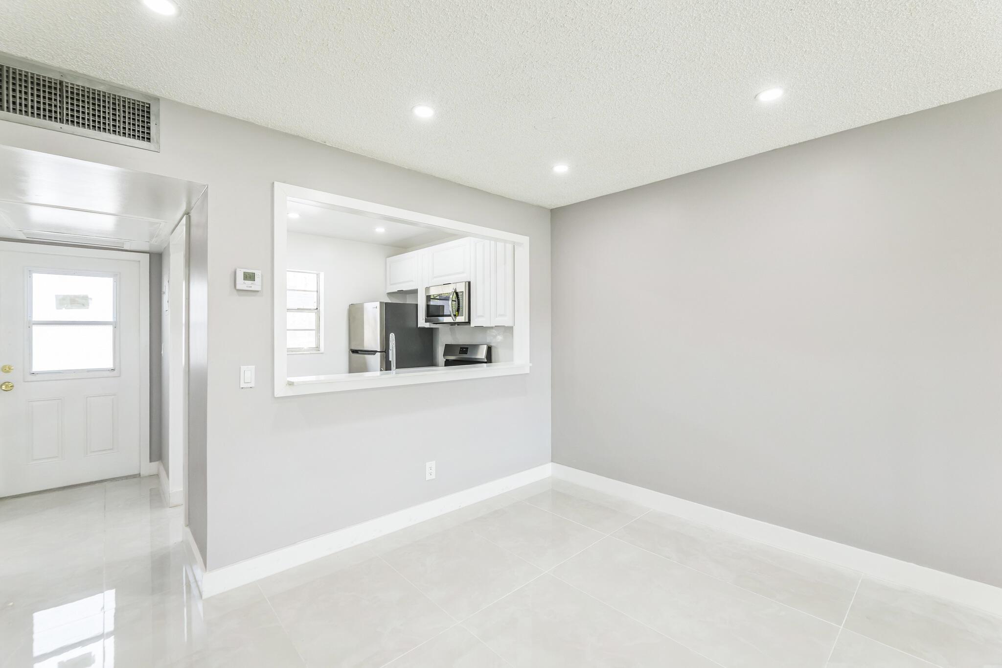 ELDERBERRY GARDENS CONDO - Residential