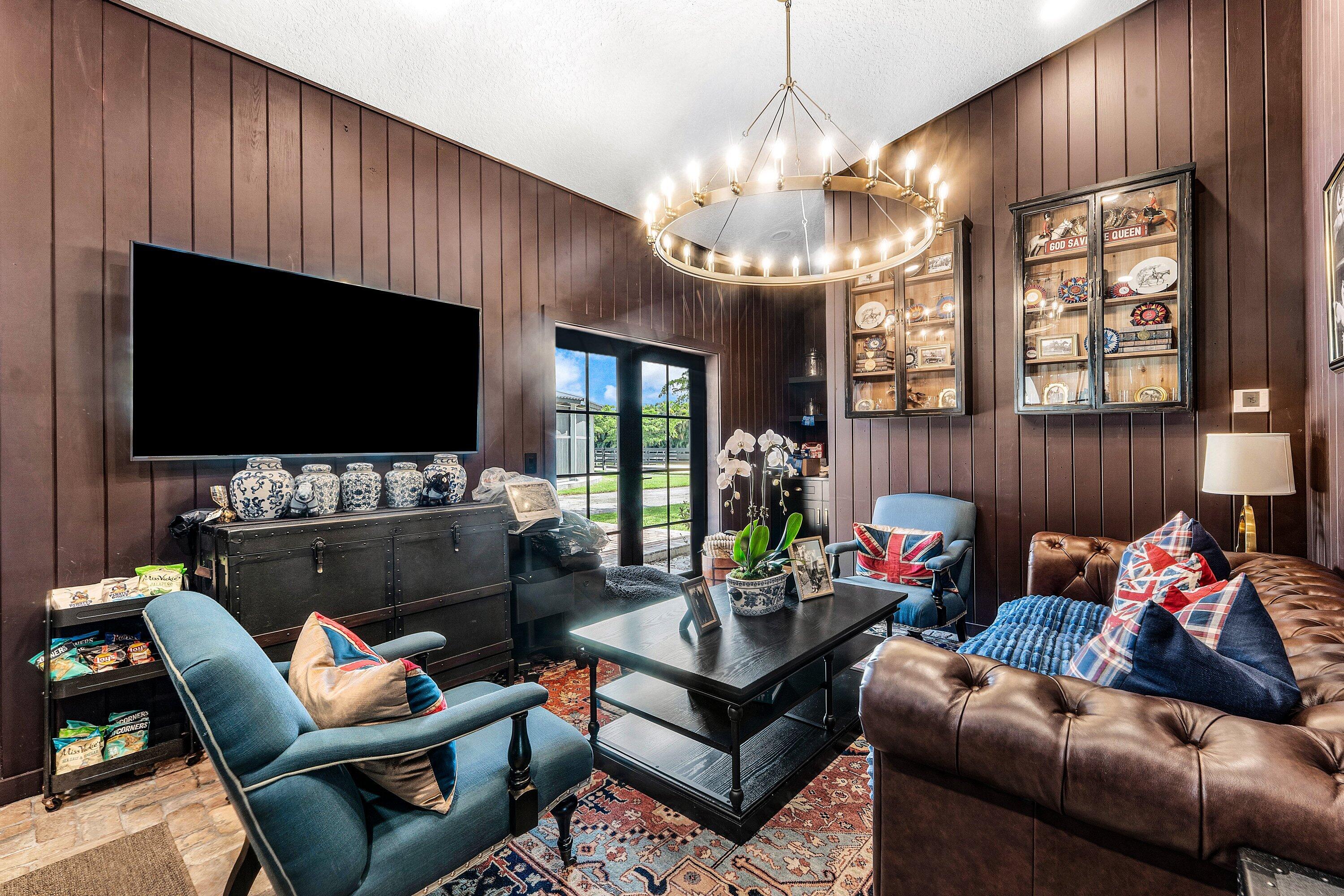 Properties 14155 EQUESTRIAN Way