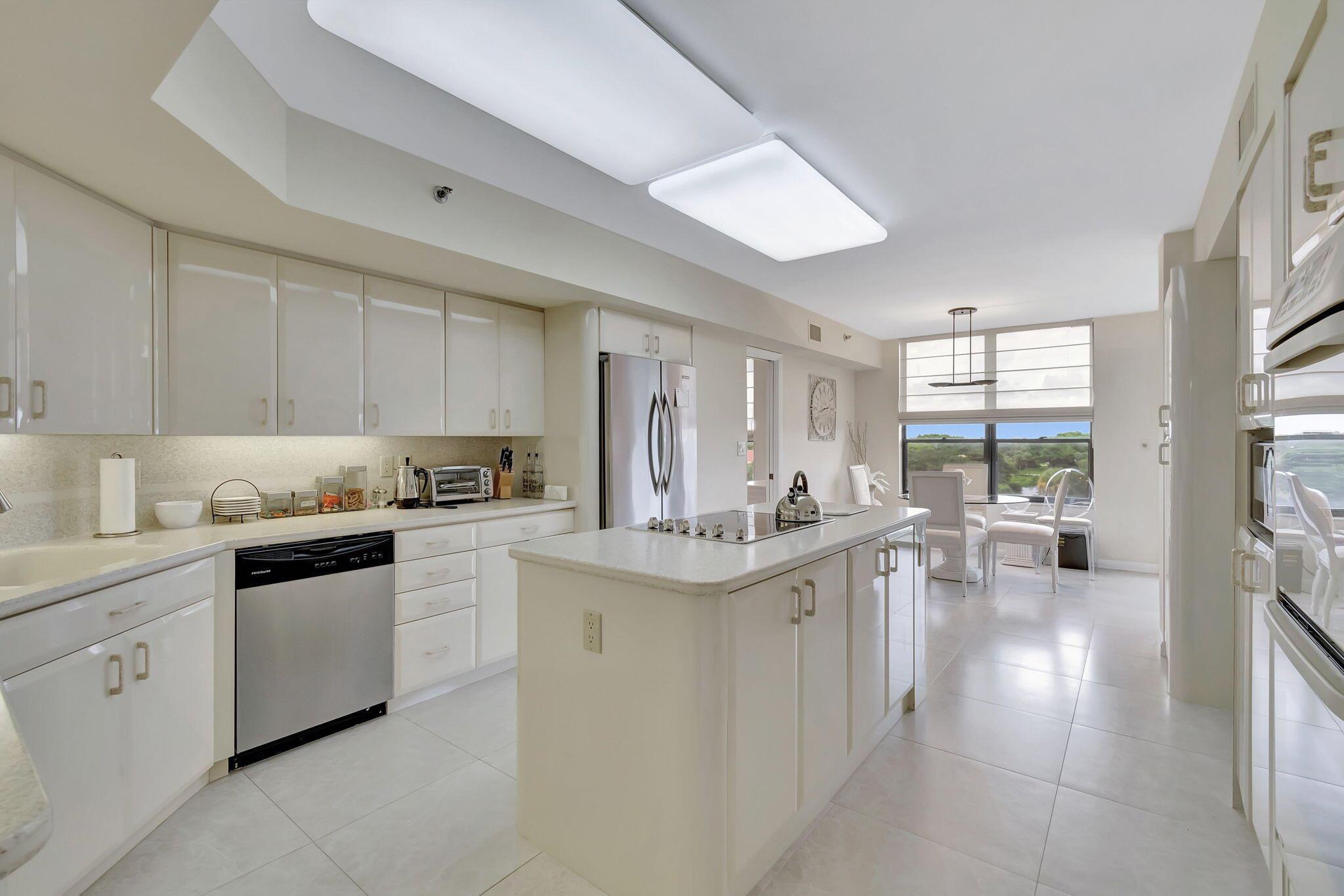 IMPERIAL AT PROMENADE - Residential