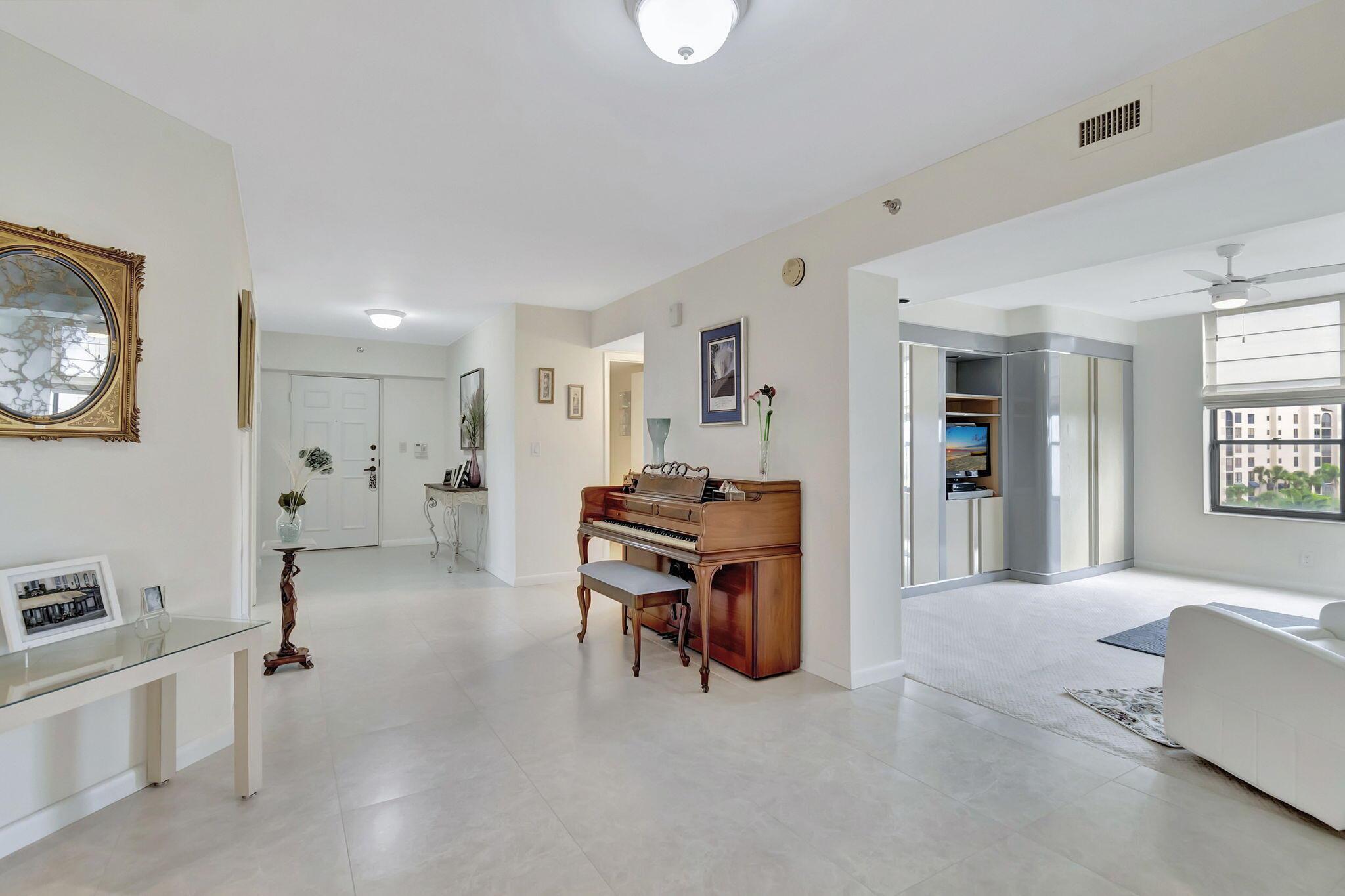 IMPERIAL AT PROMENADE - Residential