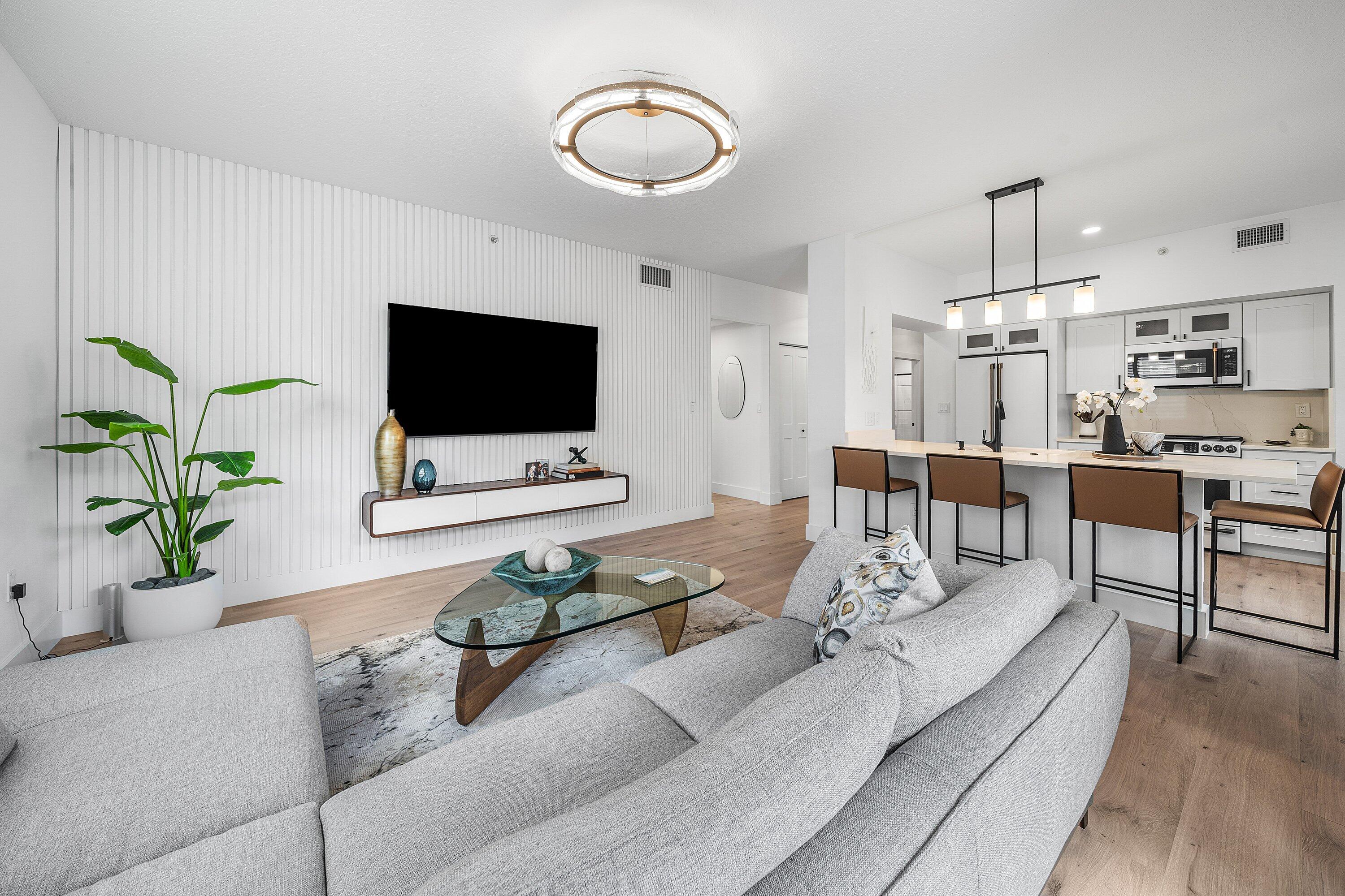 PINEAPPLE GROVE VILLAGE CONDO - Residential