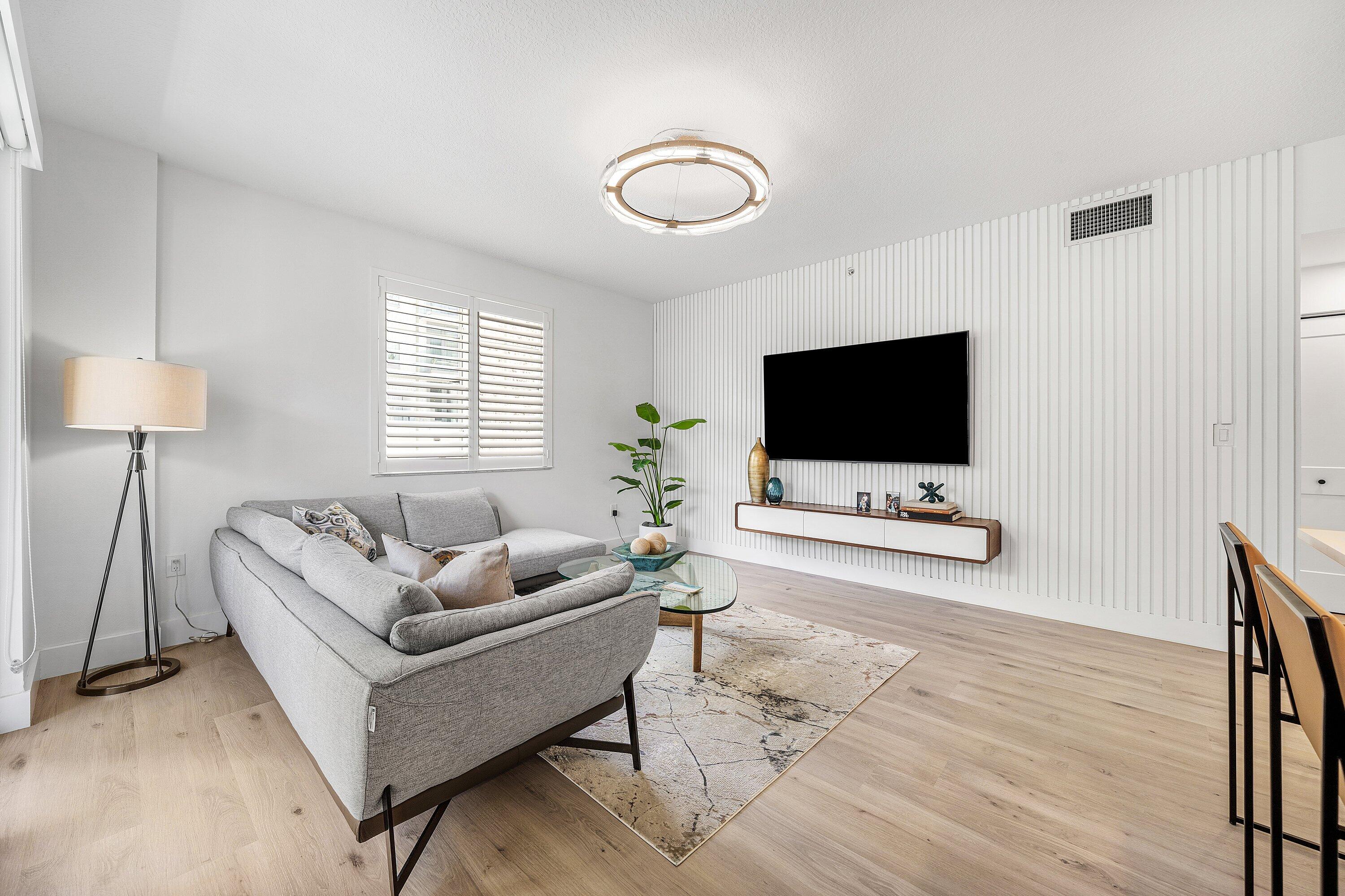 PINEAPPLE GROVE VILLAGE CONDO - Residential