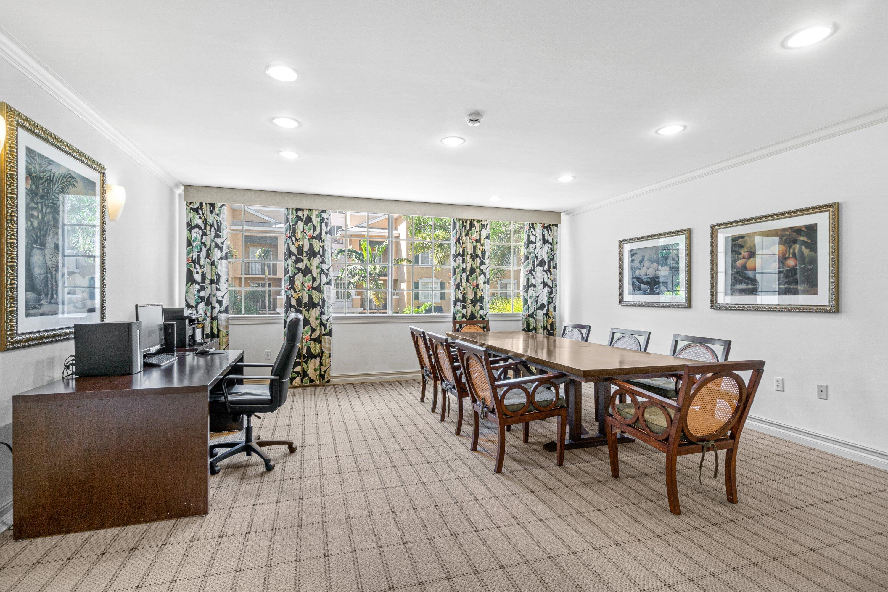 PINEAPPLE GROVE VILLAGE CONDO - Residential