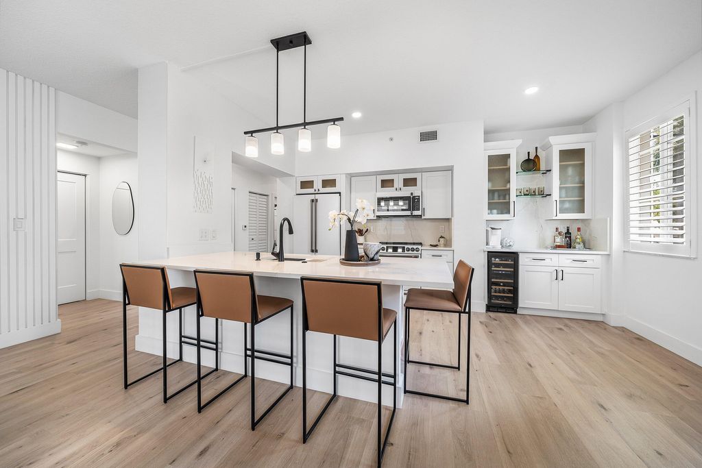 Photo of 250 NE 3rd Avenue #1209, Delray Beach, FL 33444 (MLS # B26029316)