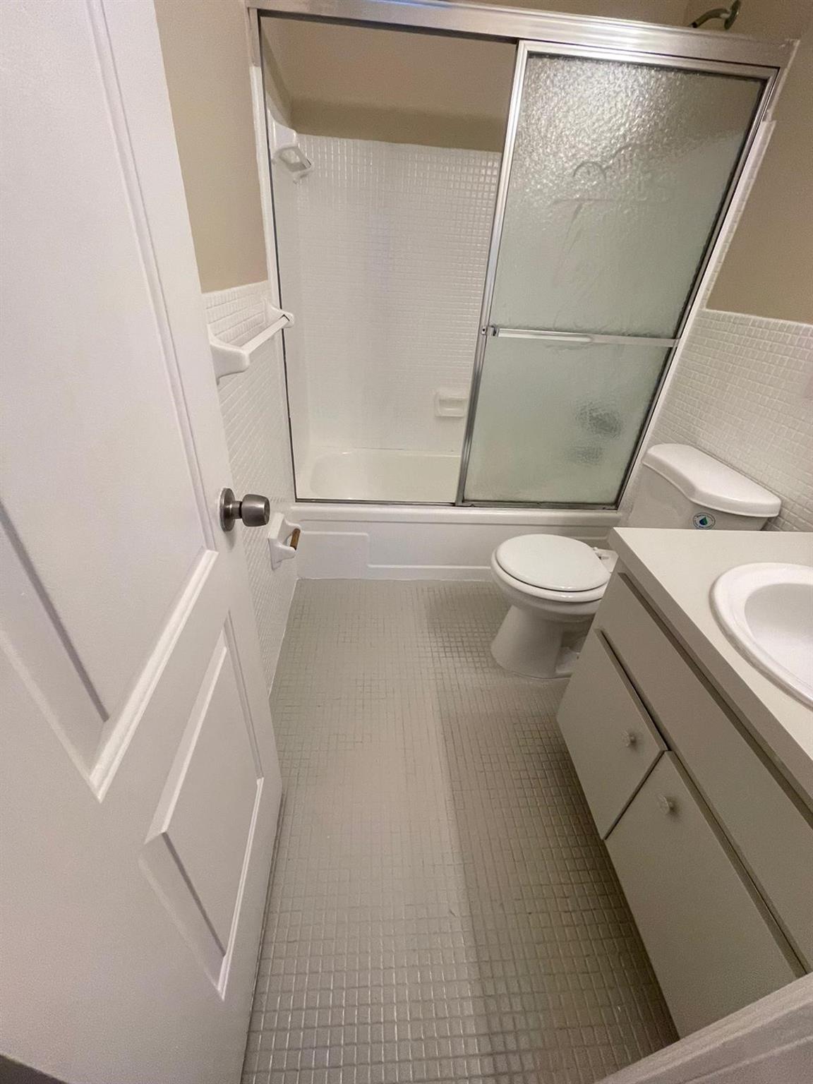 Fountainview Condo - Residential Lease