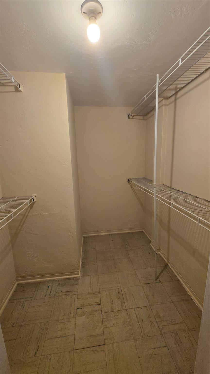 Fountainview Condo - Residential Lease