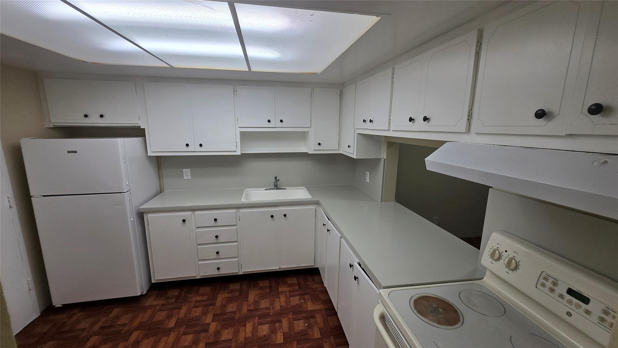 Fountainview Condo - Residential Lease