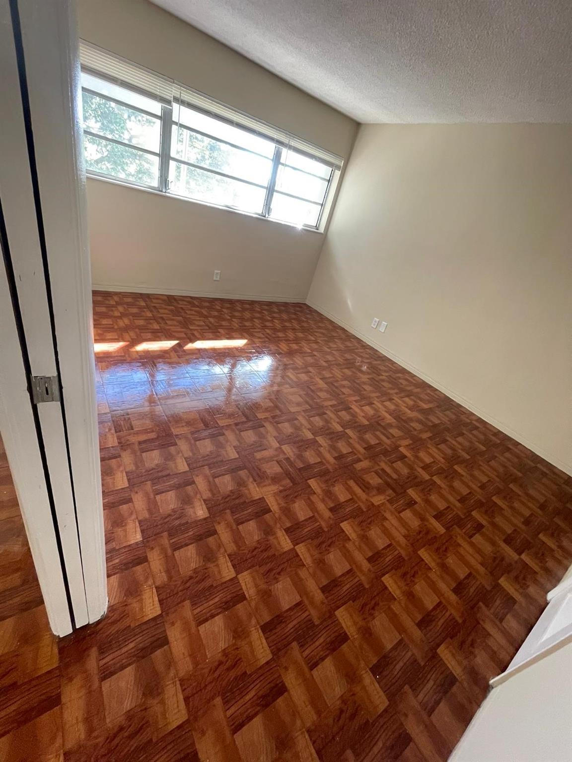 Fountainview Condo - Residential Lease