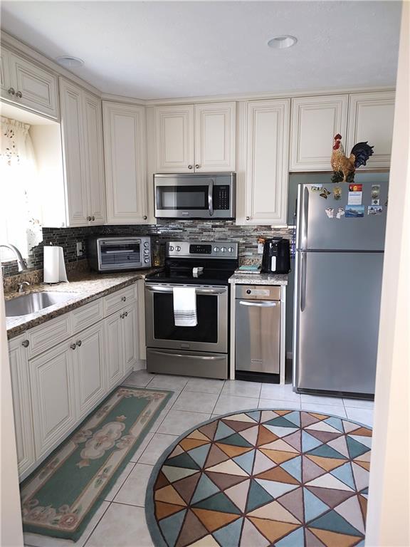 High Point of Fort Pierce - Residential