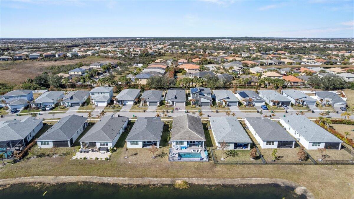 Mandarlie MATTAMY AT SOUTHERN GROVE PLAT 1 REPLAT - Residential