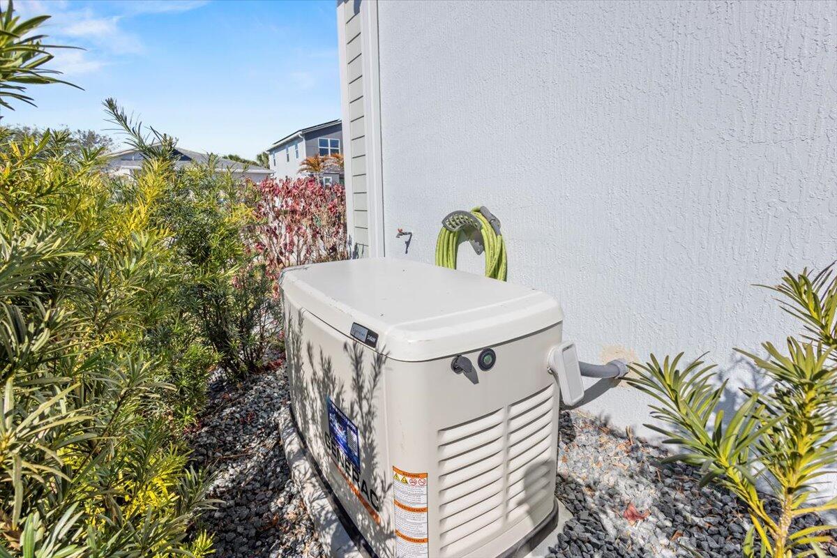 Mandarlie MATTAMY AT SOUTHERN GROVE PLAT 1 REPLAT - Residential