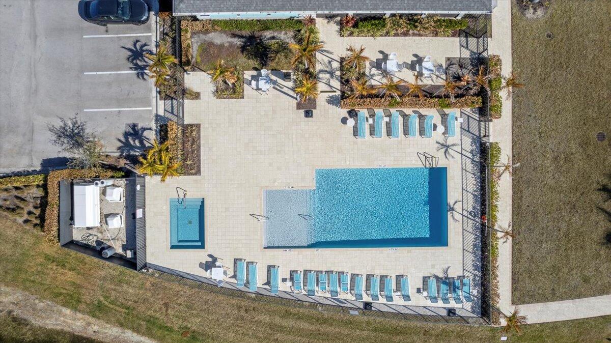 Mandarlie MATTAMY AT SOUTHERN GROVE PLAT 1 REPLAT - Residential