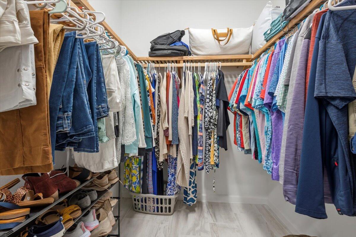 Mandarlie MATTAMY AT SOUTHERN GROVE PLAT 1 REPLAT - Residential